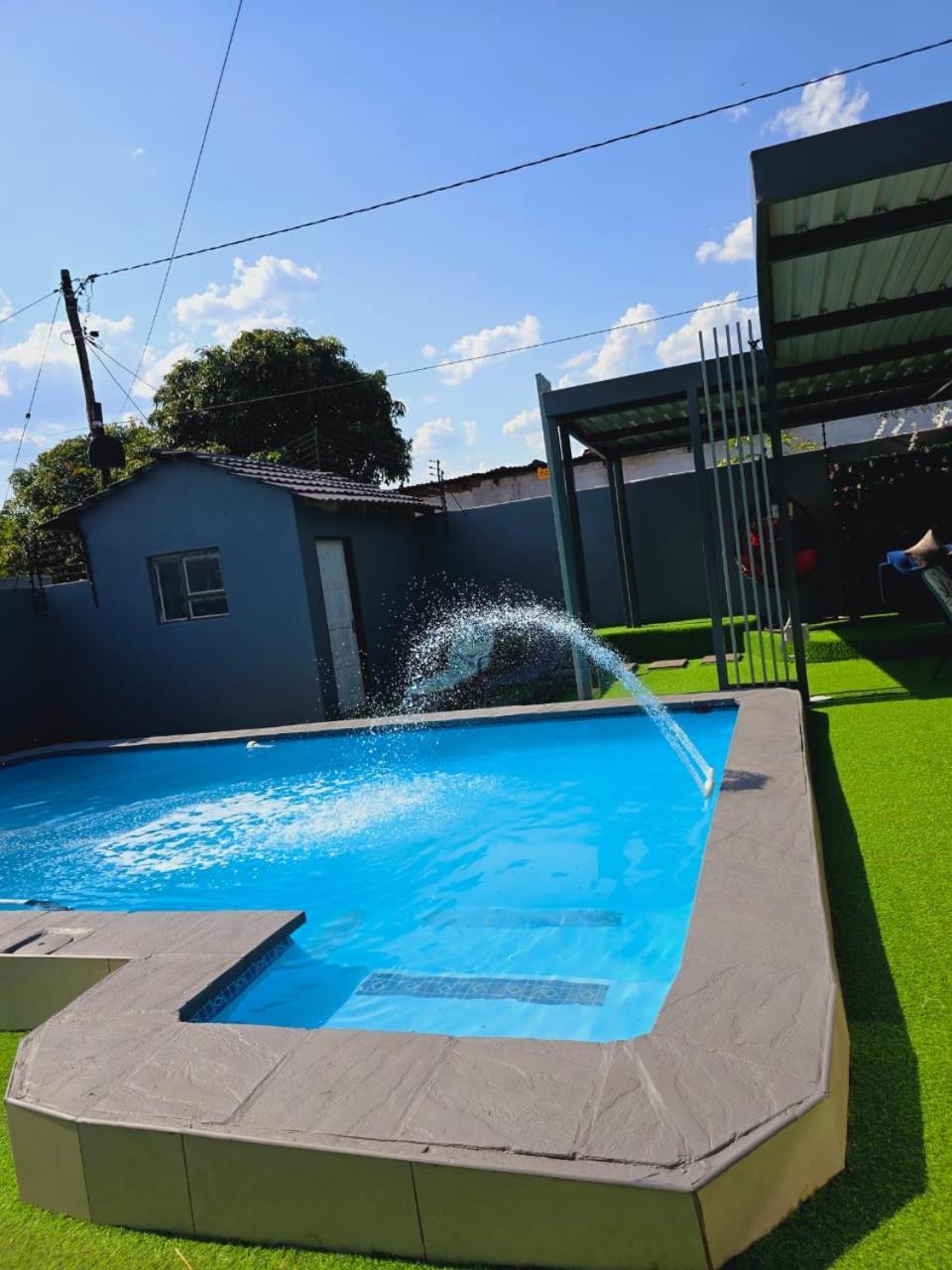The Greenary Guest House And Restaurant Thohoyandou Bagian luar foto