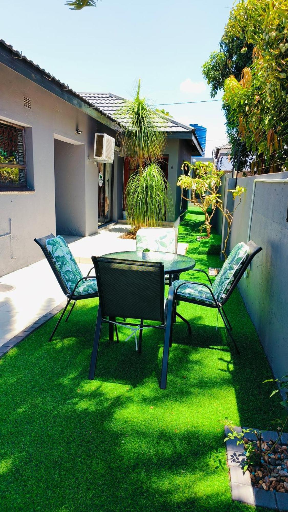 The Greenary Guest House And Restaurant Thohoyandou Bagian luar foto